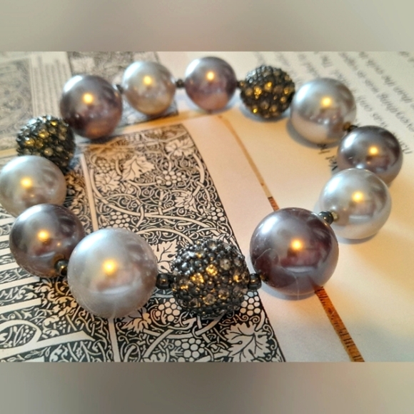 Strechy Silver Bracelet - Picture 1 of 4